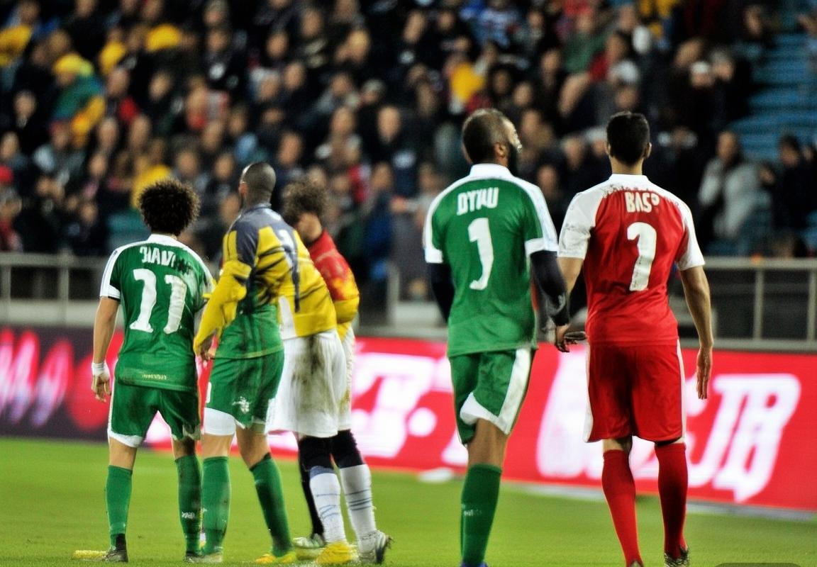 班尼云度VS拉齐奥：激情对决战术解析与球星风采(图1)